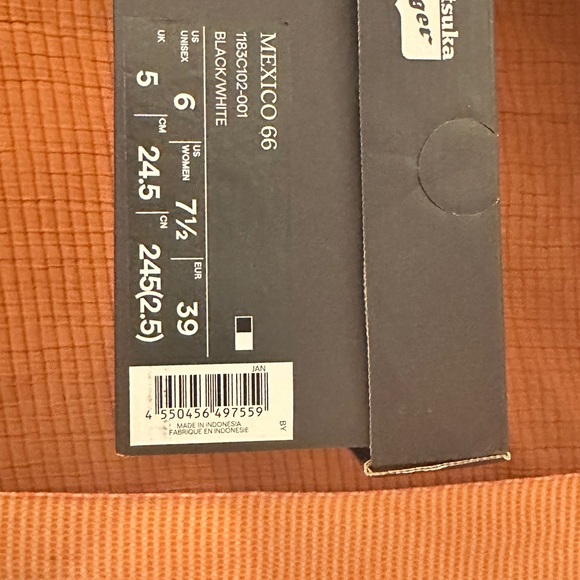 Black and white Onitsuka Tiger Mexico 66 sneakers. Size 7 1/2. Brand new, unworn - Picture 8 of 9